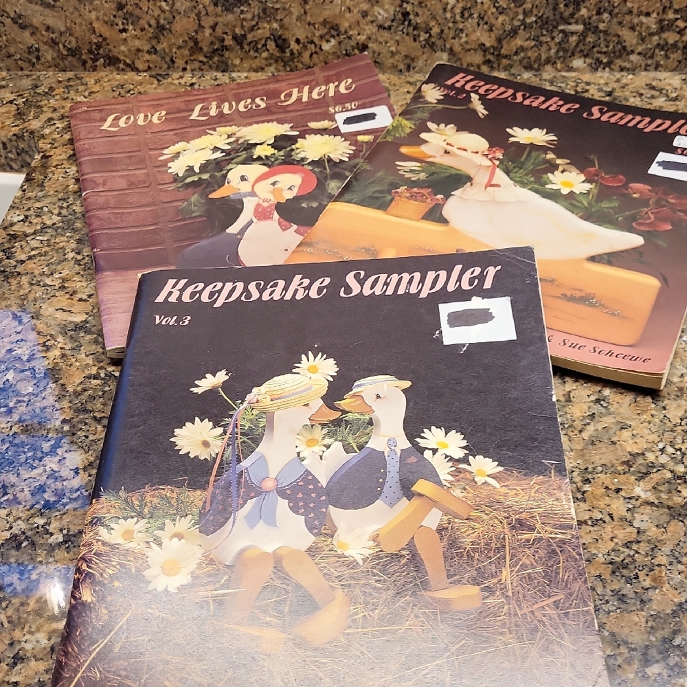 Craft Books - Keepsake Sampler Decorative Book Set